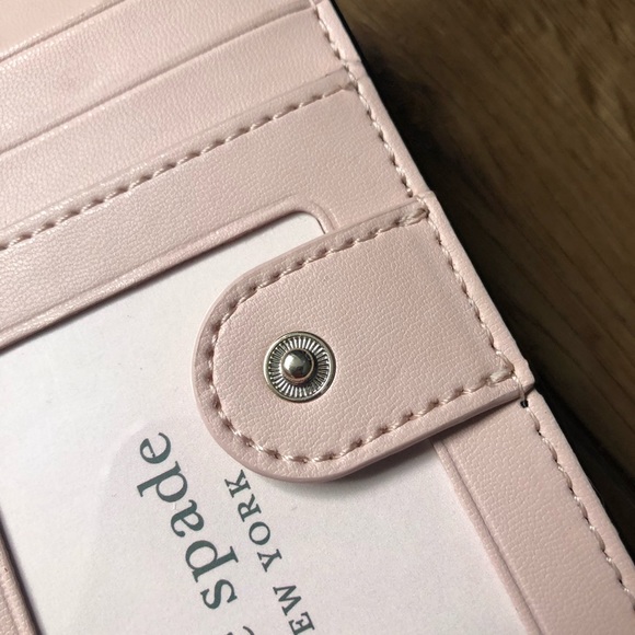 KATE SPADE-NWT Black Leather Wallet - Picture 6 of 9